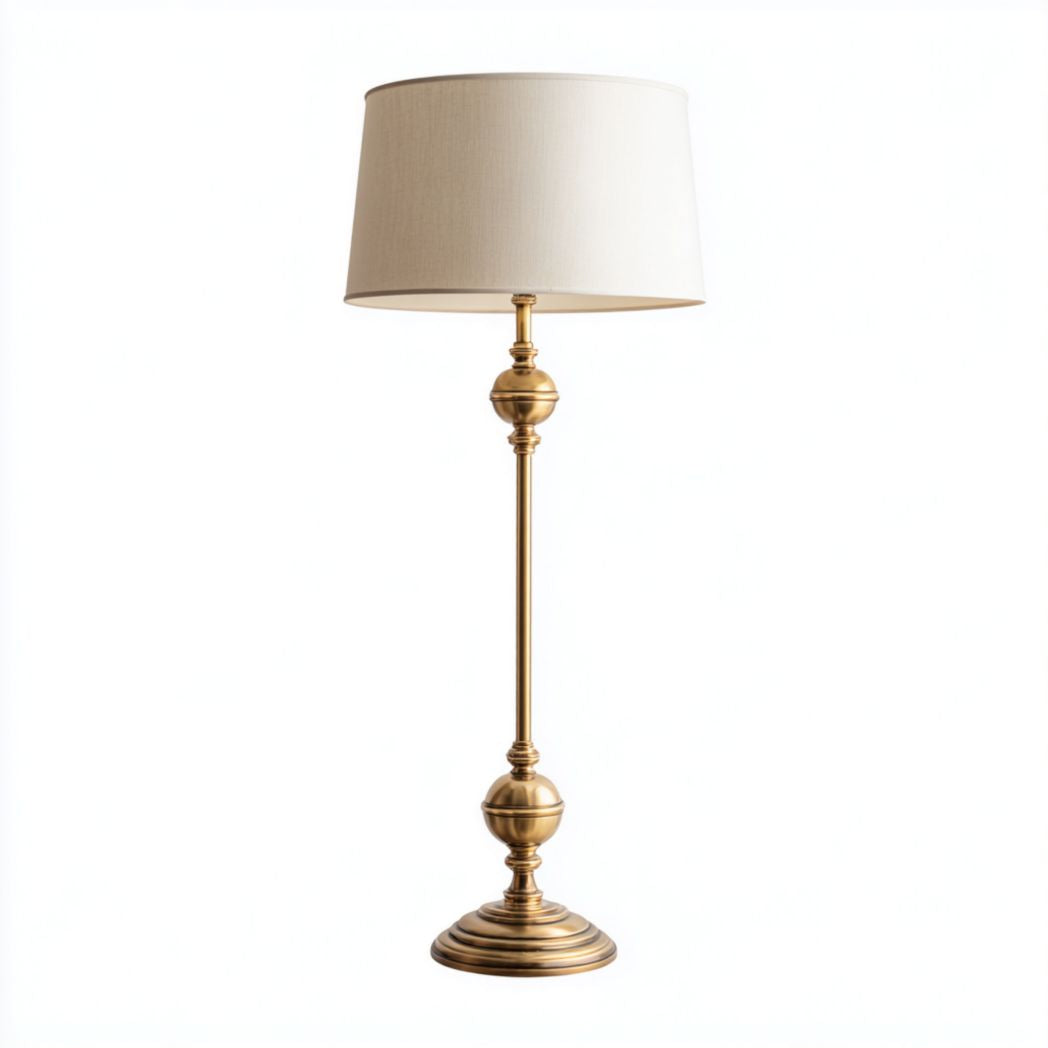 Lampada da Terra con Paralume Beige e Base Decorativa in Metallo Dorato